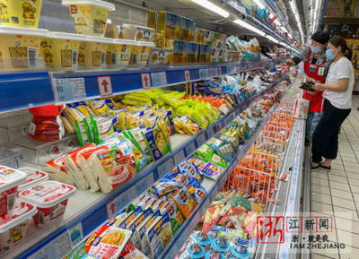 杭州拱墅區物資供應穩定 居民憑核酸陰性證明有序采購